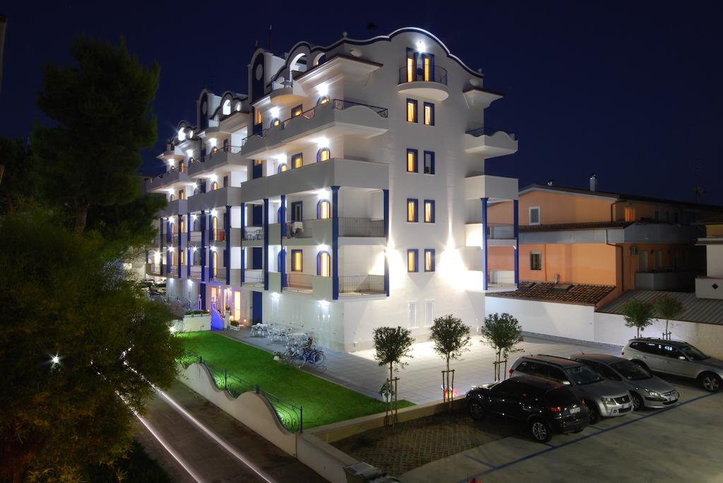 Residence Abruzzo Resort Tortoreto Eksteriør bilde